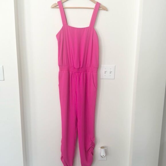 Amanda Uprichard Sateen Smocked Waist Square Neck Ruched Leg Jumpsuit Hot Pink M - Picture 2 of 9